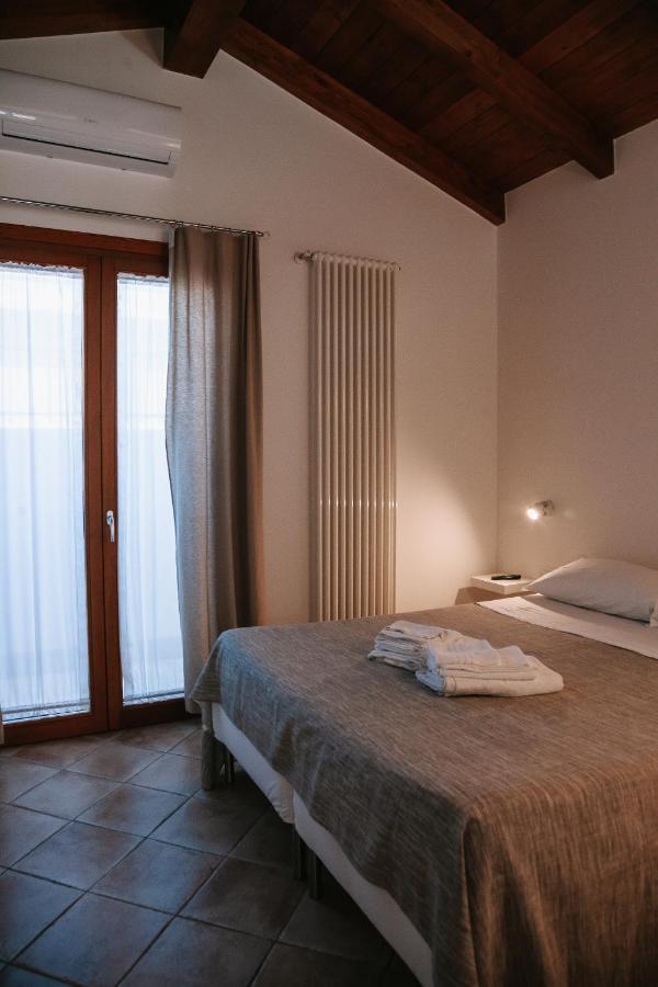 Magnolia Rooms Civitavecchia Eksteriør billede