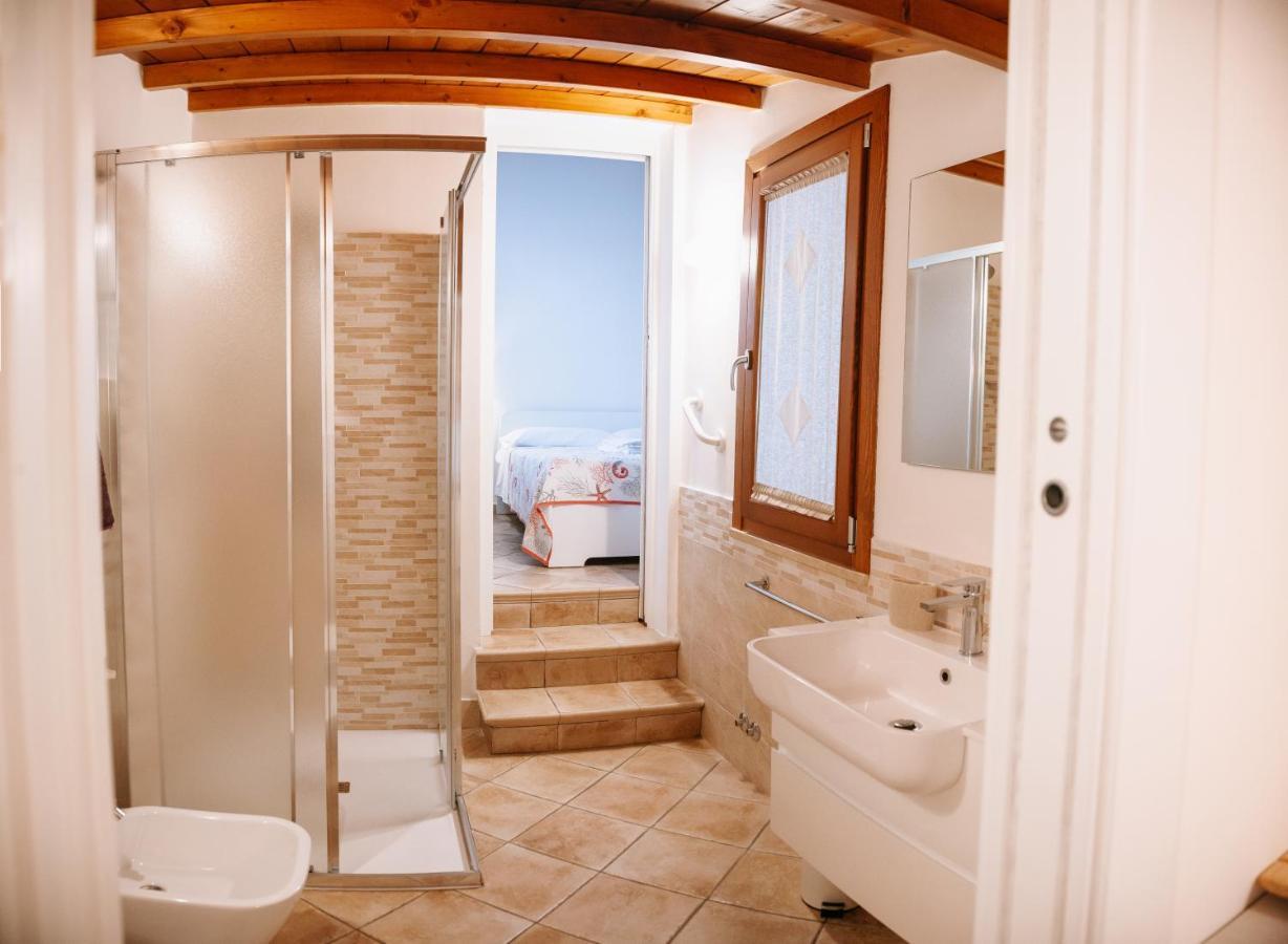 Magnolia Rooms Civitavecchia Eksteriør billede