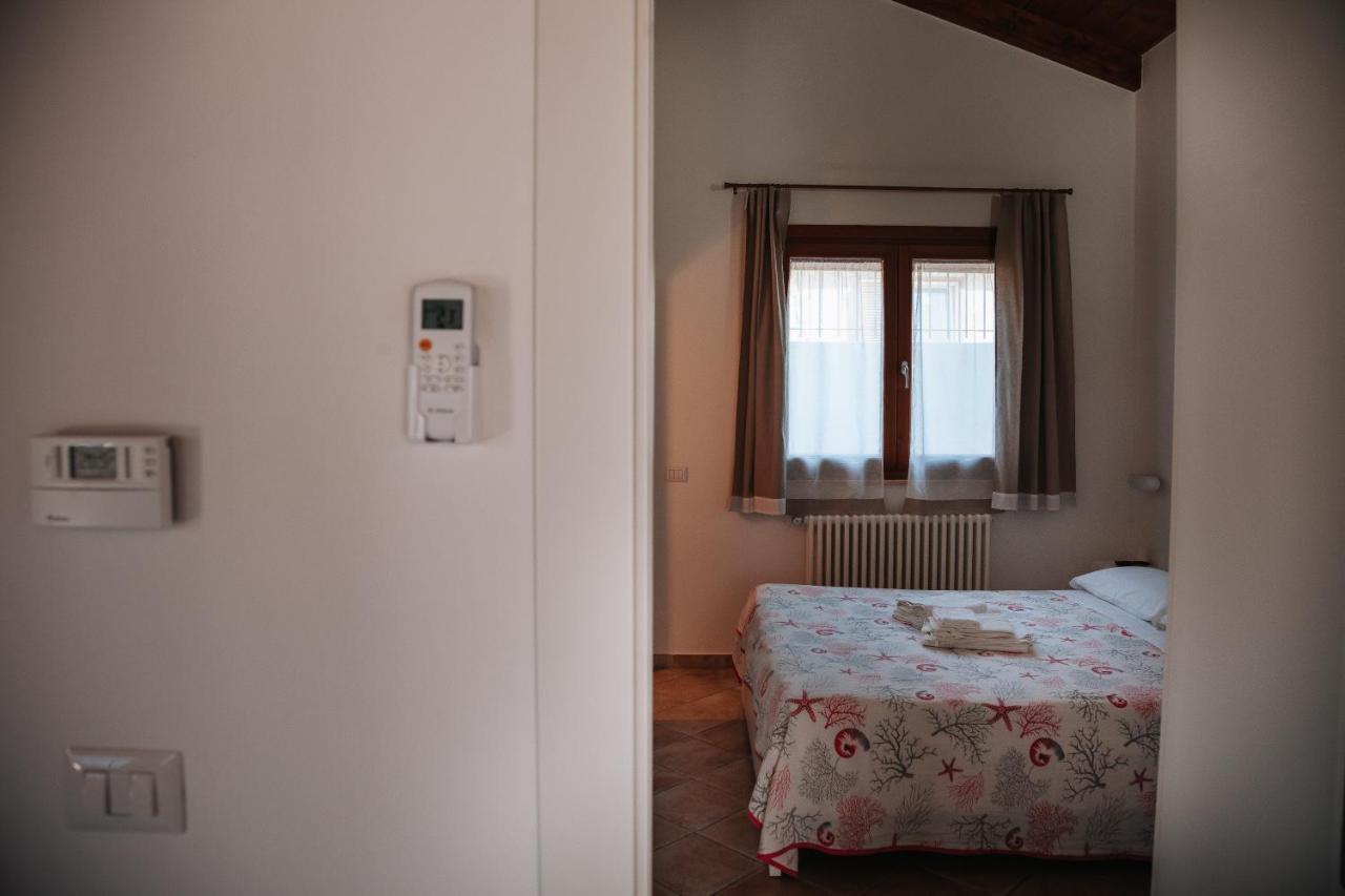 Magnolia Rooms Civitavecchia Eksteriør billede