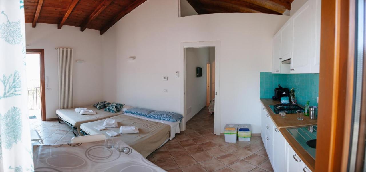 Magnolia Rooms Civitavecchia Eksteriør billede